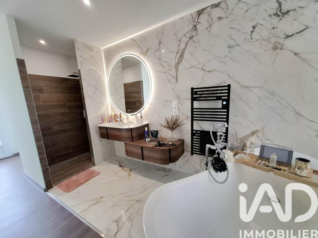 Maison 5 Pièce(s) Marennes-Hiers-Brouage - Photo 14