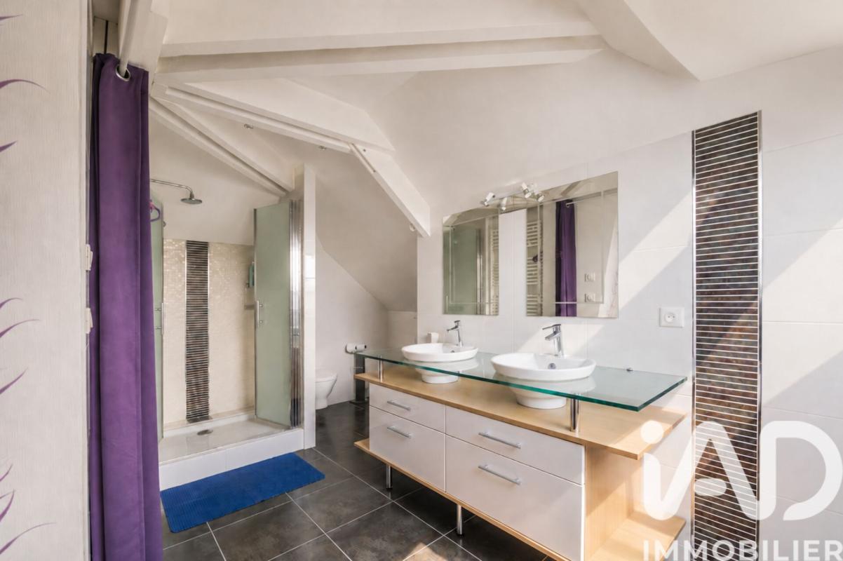 Maison 10 Pièce(s) Yvré-l'Évêque - Photo 14