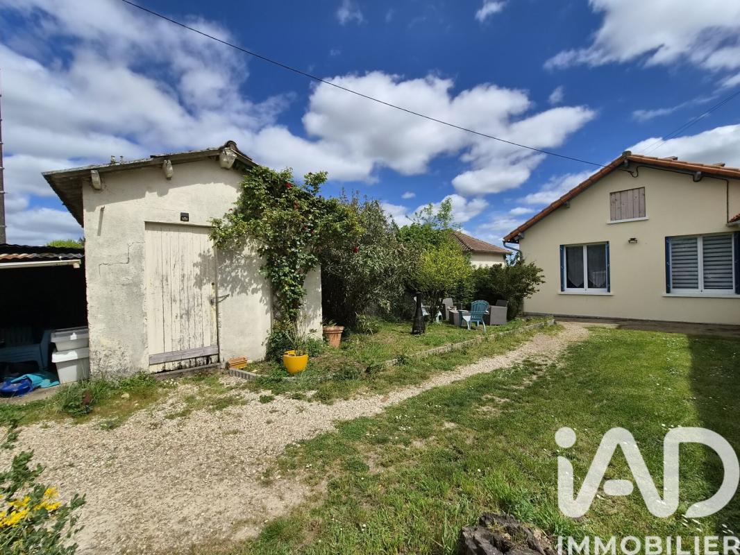 Maison 4 Pièce(s) Melle - Photo 1