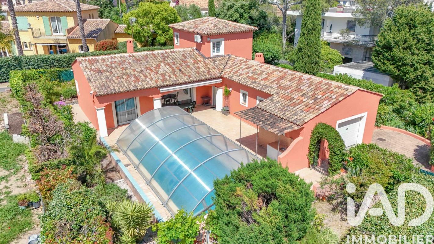 Villa 5 Pièce(s) Saint-Raphaël