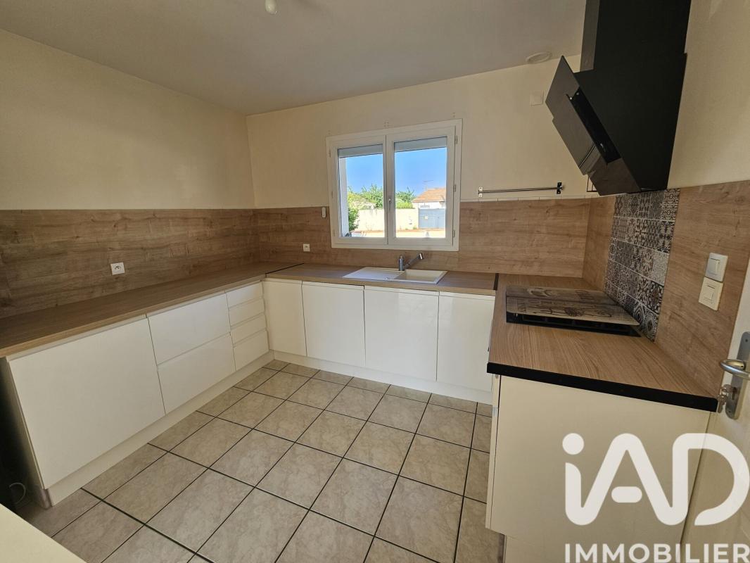 Maison 4 Pièce(s) Saint-Georges-des-Coteaux - Photo 4