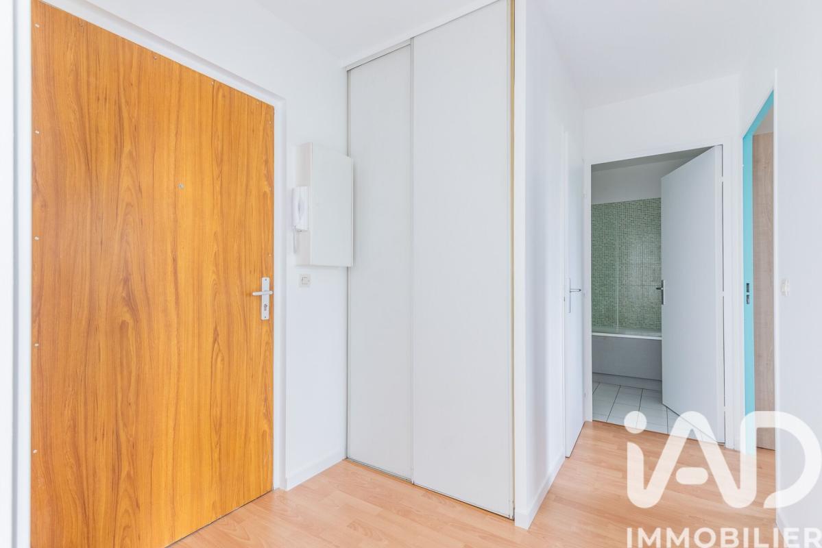 Appartement 2 Pièce(s) Viry-Châtillon