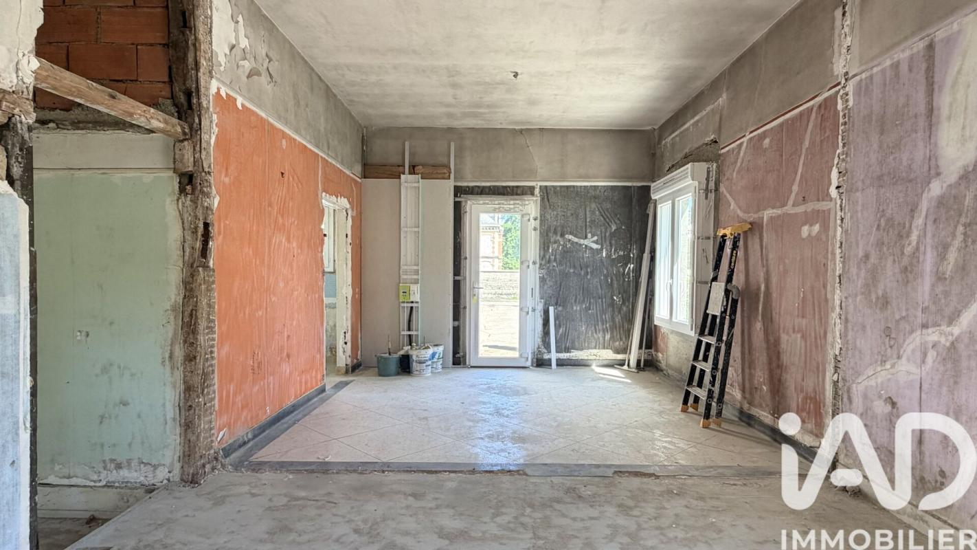 Maison 5 Pièce(s) Saint-Julien-les-Villas - Photo 3