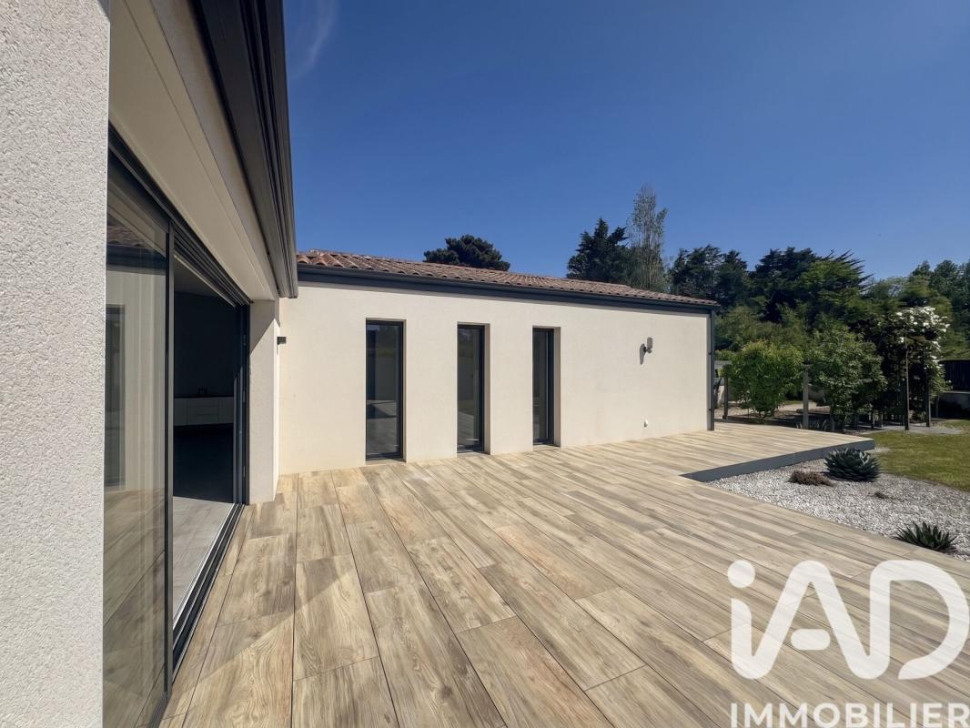 Maison 8 Pièce(s) Les Sables-d'Olonne - Photo 3
