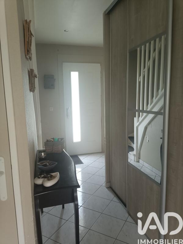 Maison 4 Pièce(s) Neuville-Ferrières - Photo 3