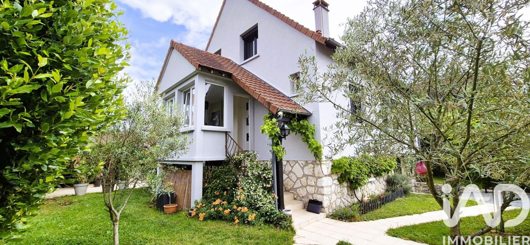 Maison 6 Pièce(s) Le Coudray-Montceaux