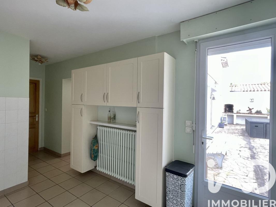 Maison 7 Pièce(s) Saint-Gilles-Croix-de-Vie - Photo 14