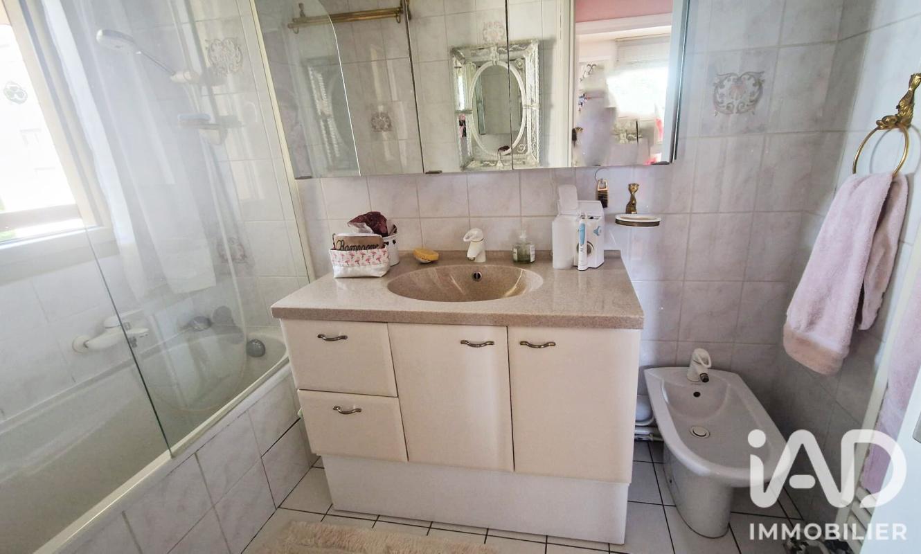 Appartement 3 Pièce(s) Sainte-Foy-lès-Lyon - Photo 17