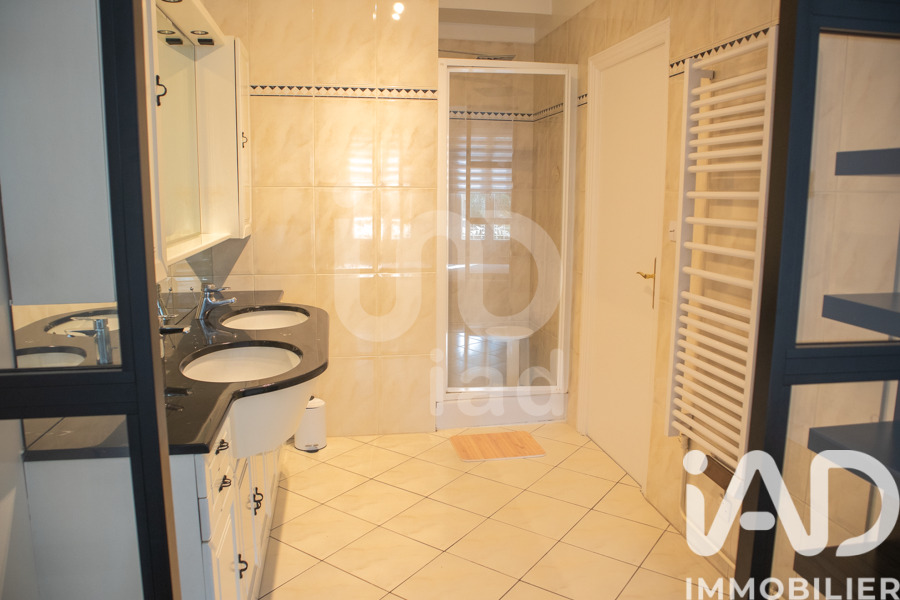 Maison 7 Pièce(s) Saint-Maur-des-Fossés - Photo 11