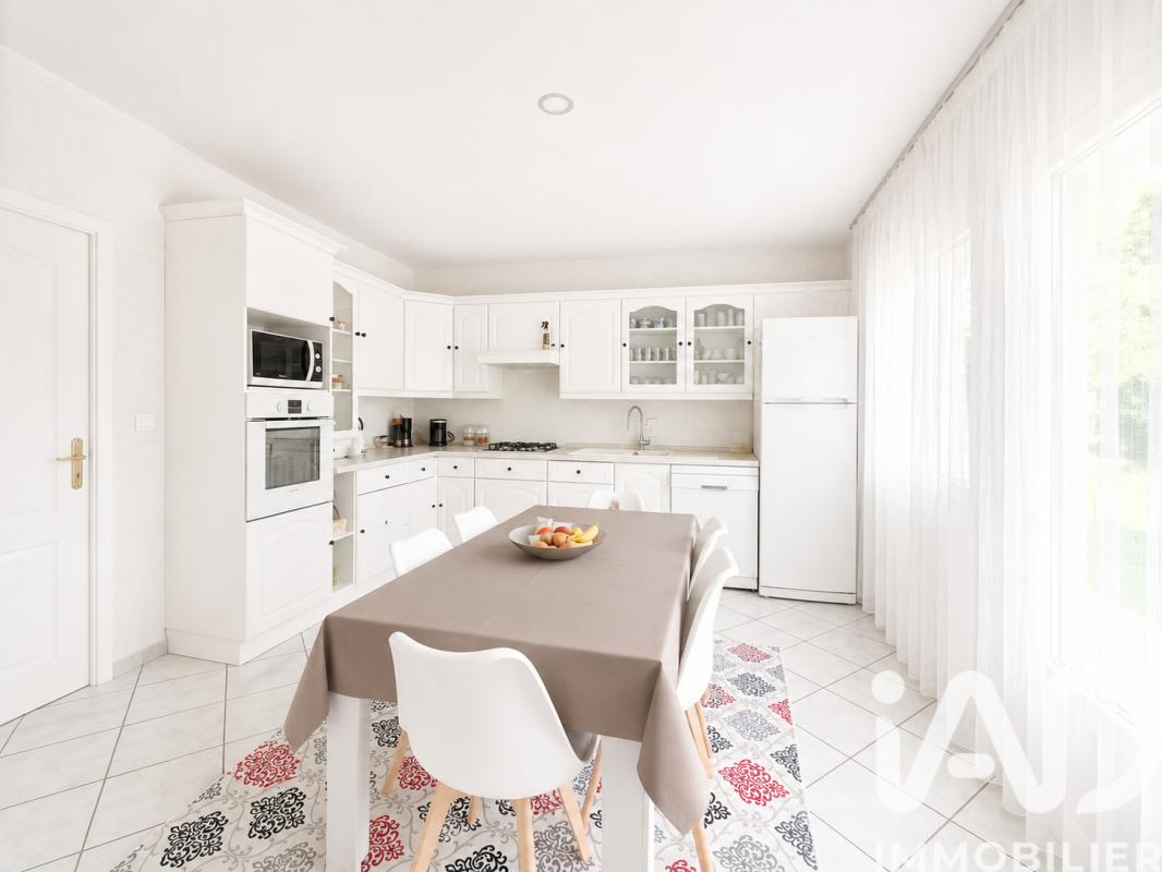 Maison 7 Pièce(s) Gien
