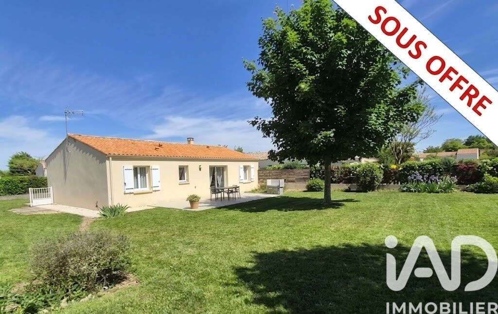 Maison 4 Pièce(s) Aigondigné