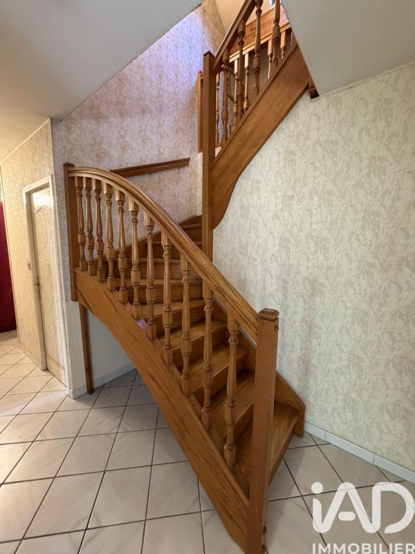 Maison 7 Pièce(s) Chélieu - Photo 9