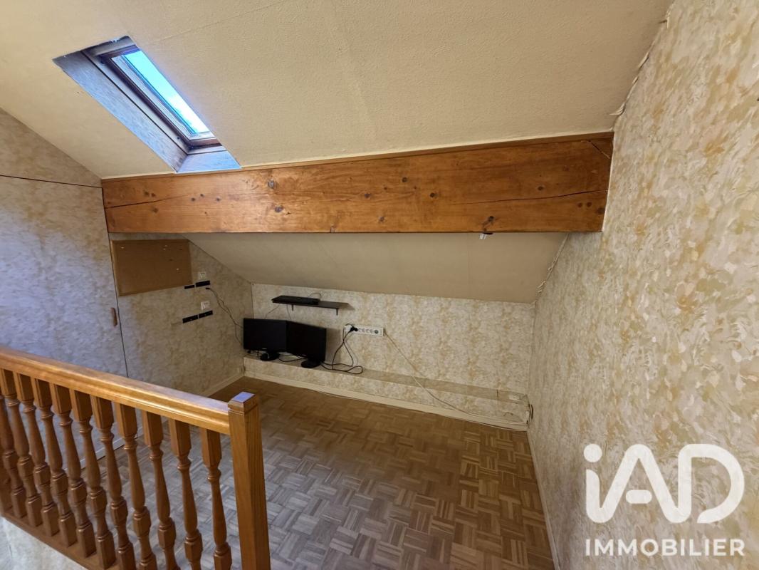 Maison 7 Pièce(s) Chélieu - Photo 10