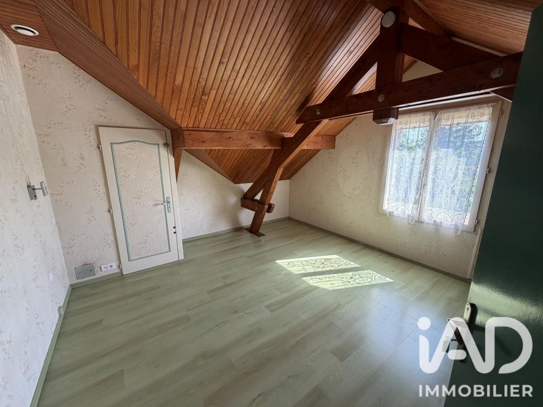 Maison 7 Pièce(s) Chélieu - Photo 15
