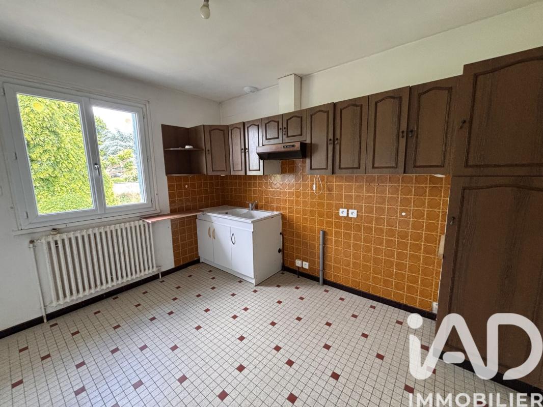 Maison 4 Pièce(s) Fontenay-le-Comte - Photo 3