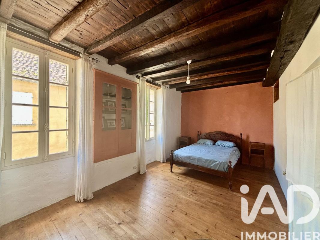 Maison 7 Pièce(s) Saint-Georges-de-Montclard - Photo 8