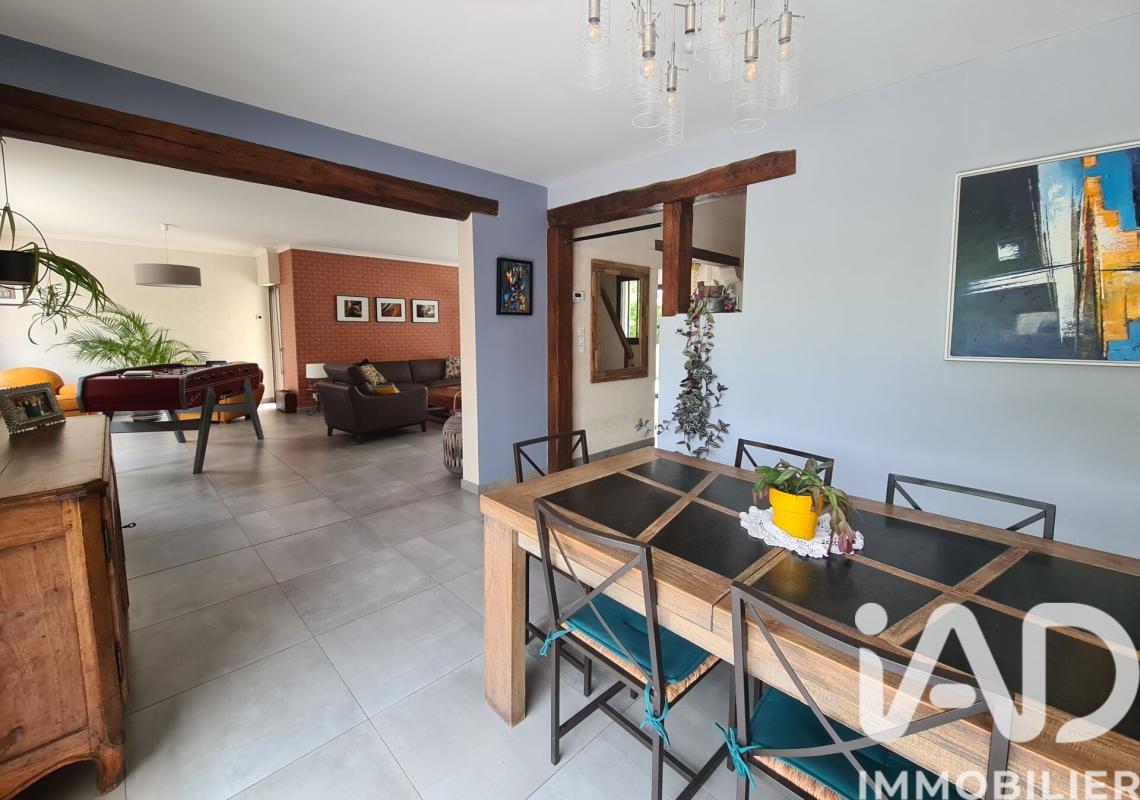 Maison 8 Pièce(s) Yvré-l'Évêque - Photo 9