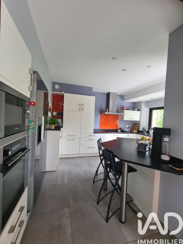 Maison 8 Pièce(s) Yvré-l'Évêque - Photo 11