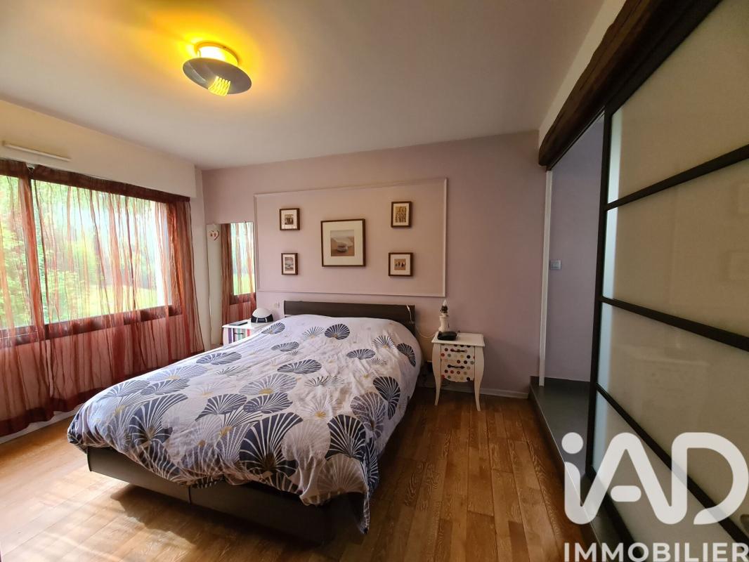 Maison 8 Pièce(s) Yvré-l'Évêque - Photo 13