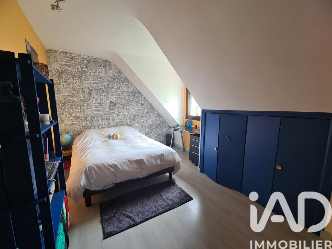 Maison 8 Pièce(s) Yvré-l'Évêque - Photo 16