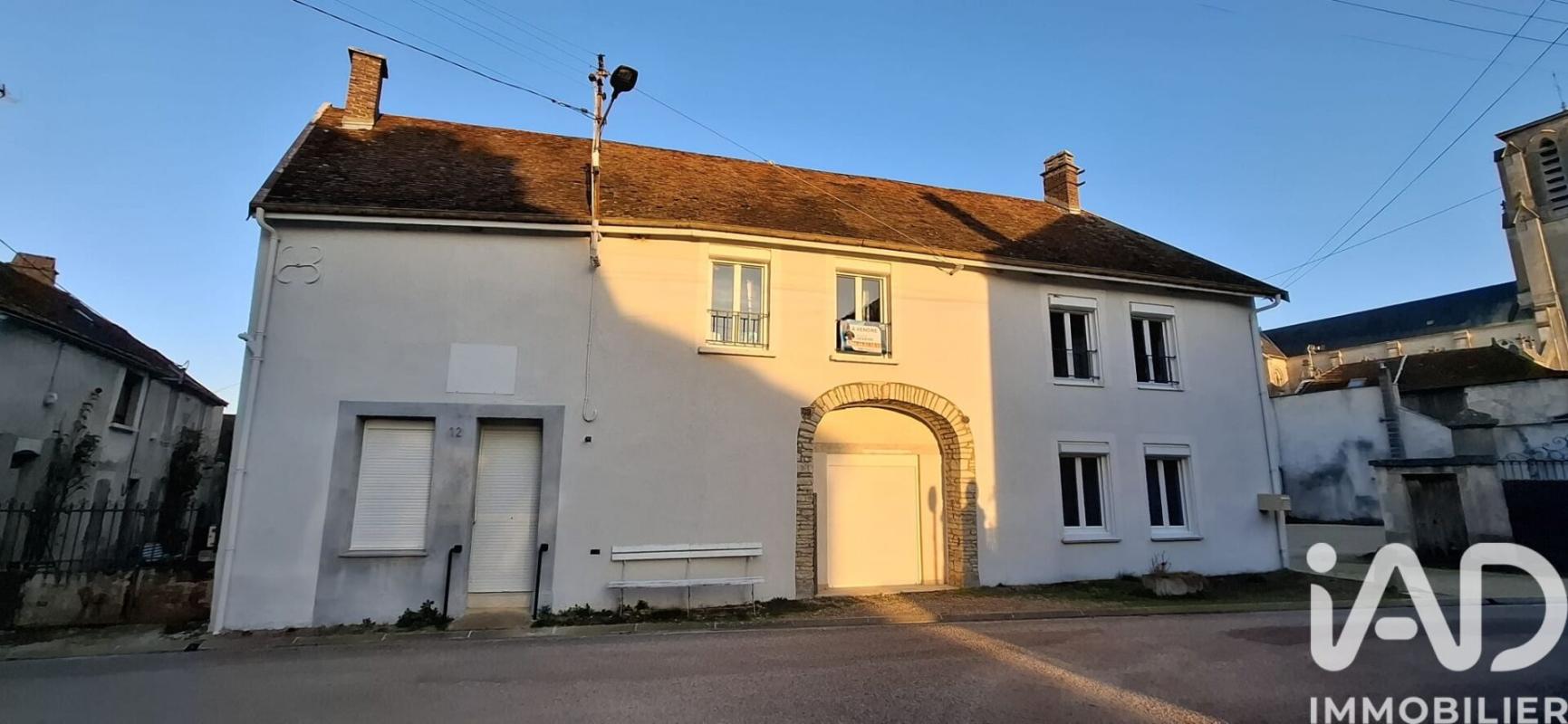 Maison 9 Pièce(s) Essoyes
