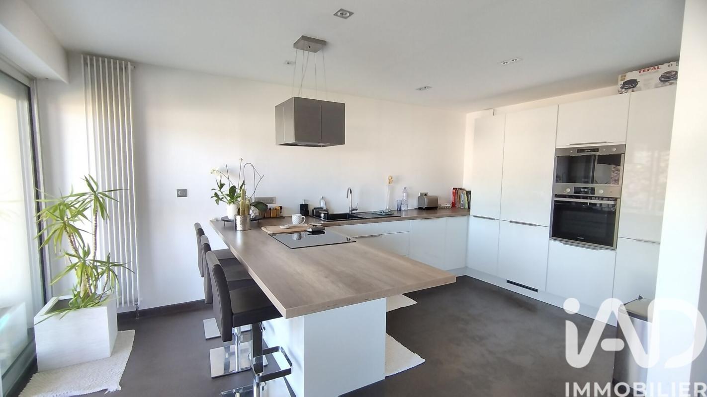 Appartement 4 Pièce(s) Oyonnax