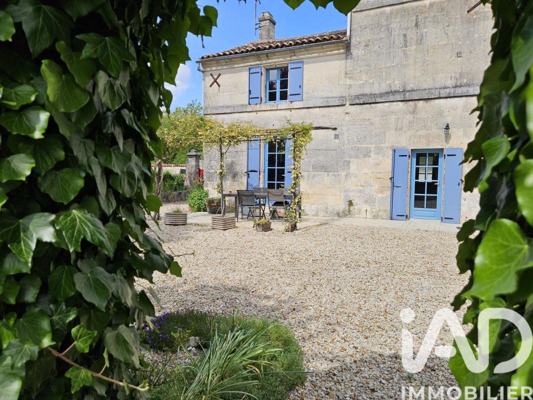 Maison 8 Pièce(s) Saint-Même-les-Carrières - Photo 16
