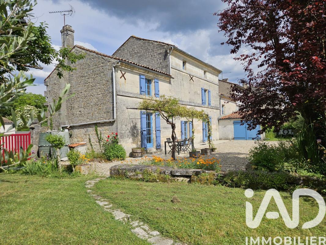 Maison 8 Pièce(s) Saint-Même-les-Carrières - Photo 18