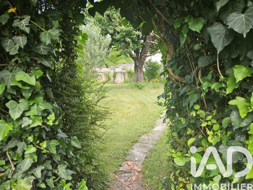 Maison 8 Pièce(s) Saint-Même-les-Carrières - Photo 20
