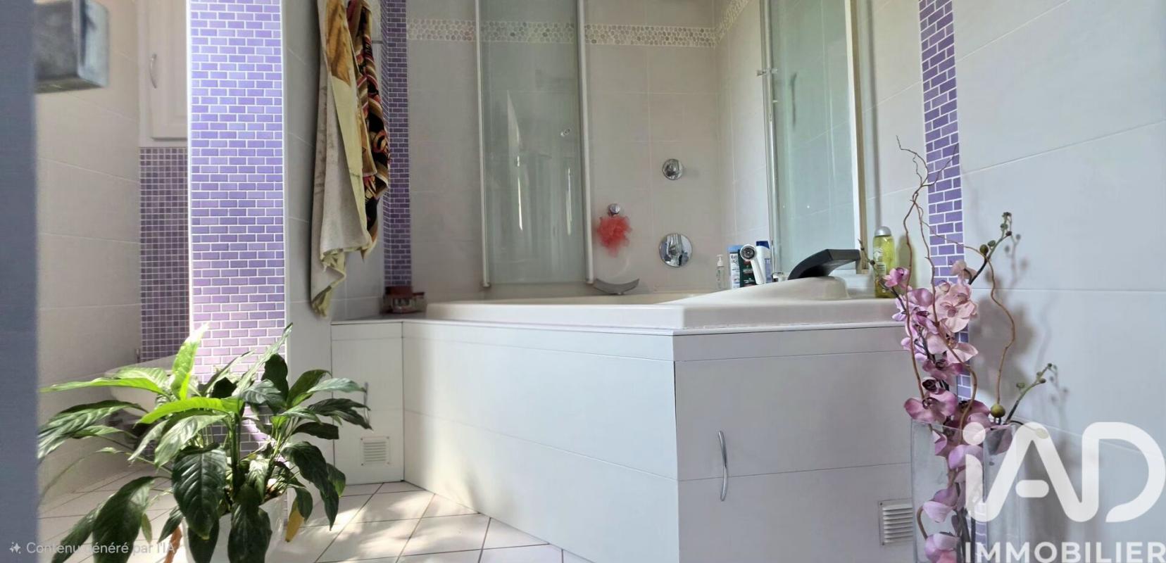 Maison 5 Pièce(s) Luisant - Photo 10