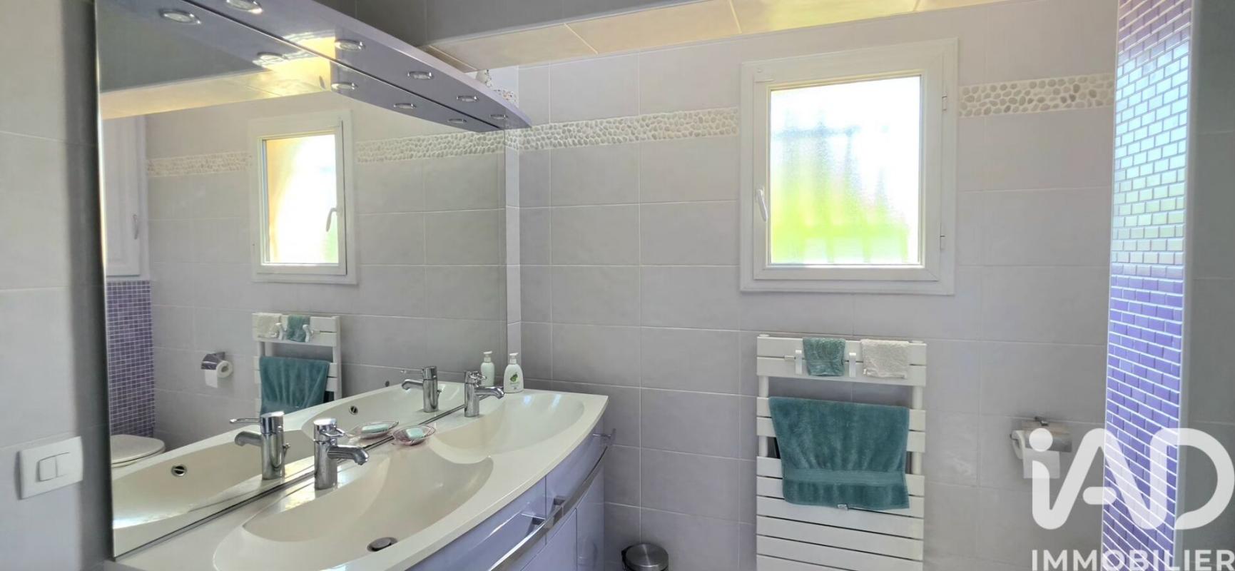 Maison 5 Pièce(s) Luisant - Photo 11