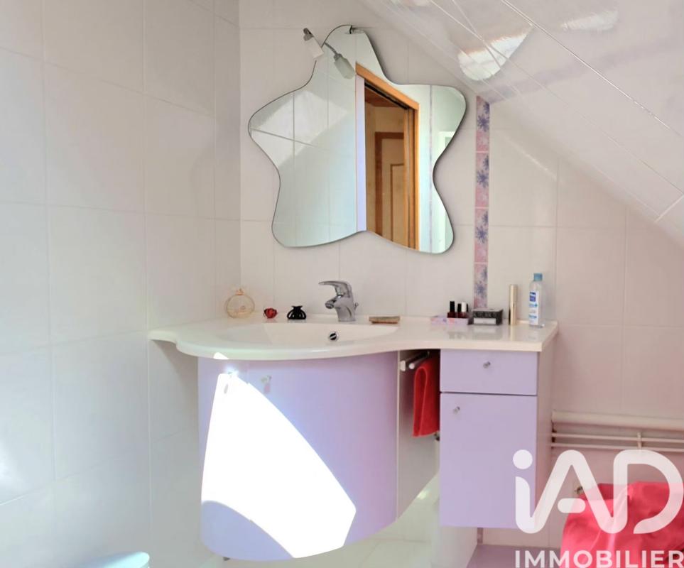 Maison 5 Pièce(s) Luisant - Photo 18