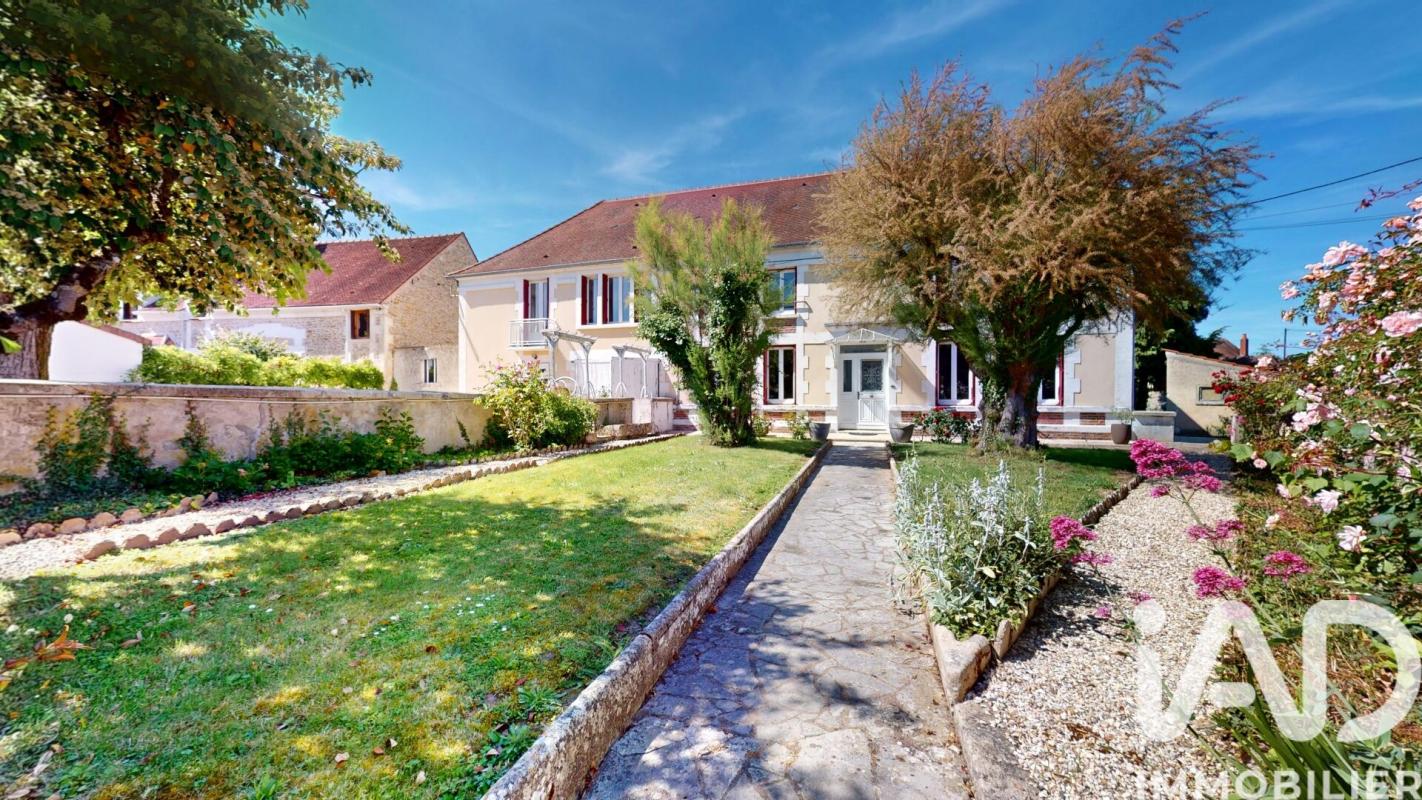 Propriété 8 Pièce(s) Auxerre