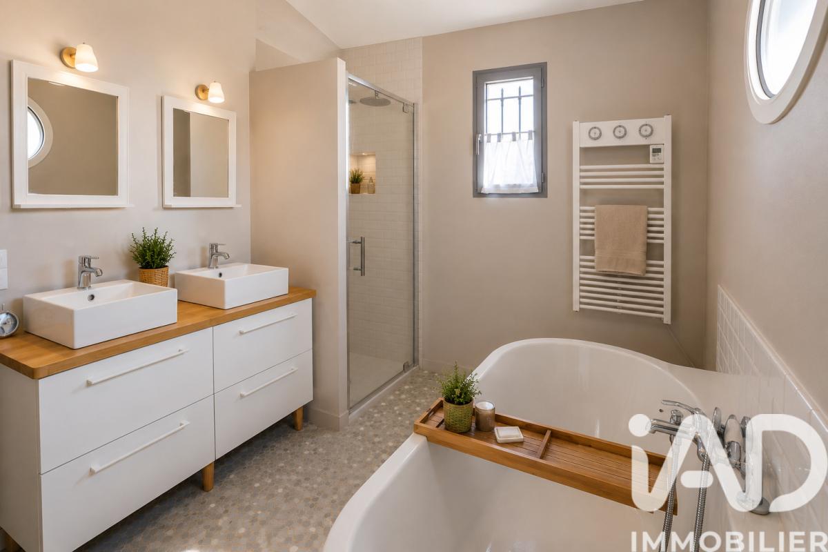 Maison 10 Pièce(s) Balaruc-les-Bains - Photo 8