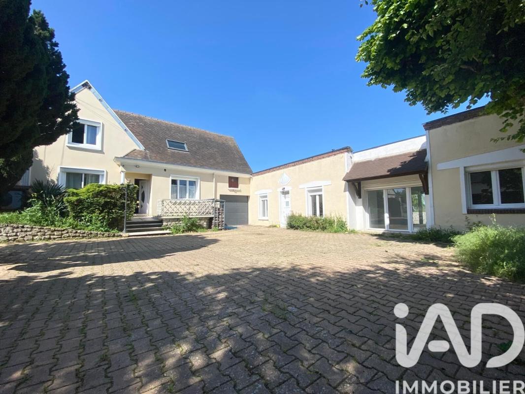 Maison 10 Pièce(s) Tremblay-les-Villages