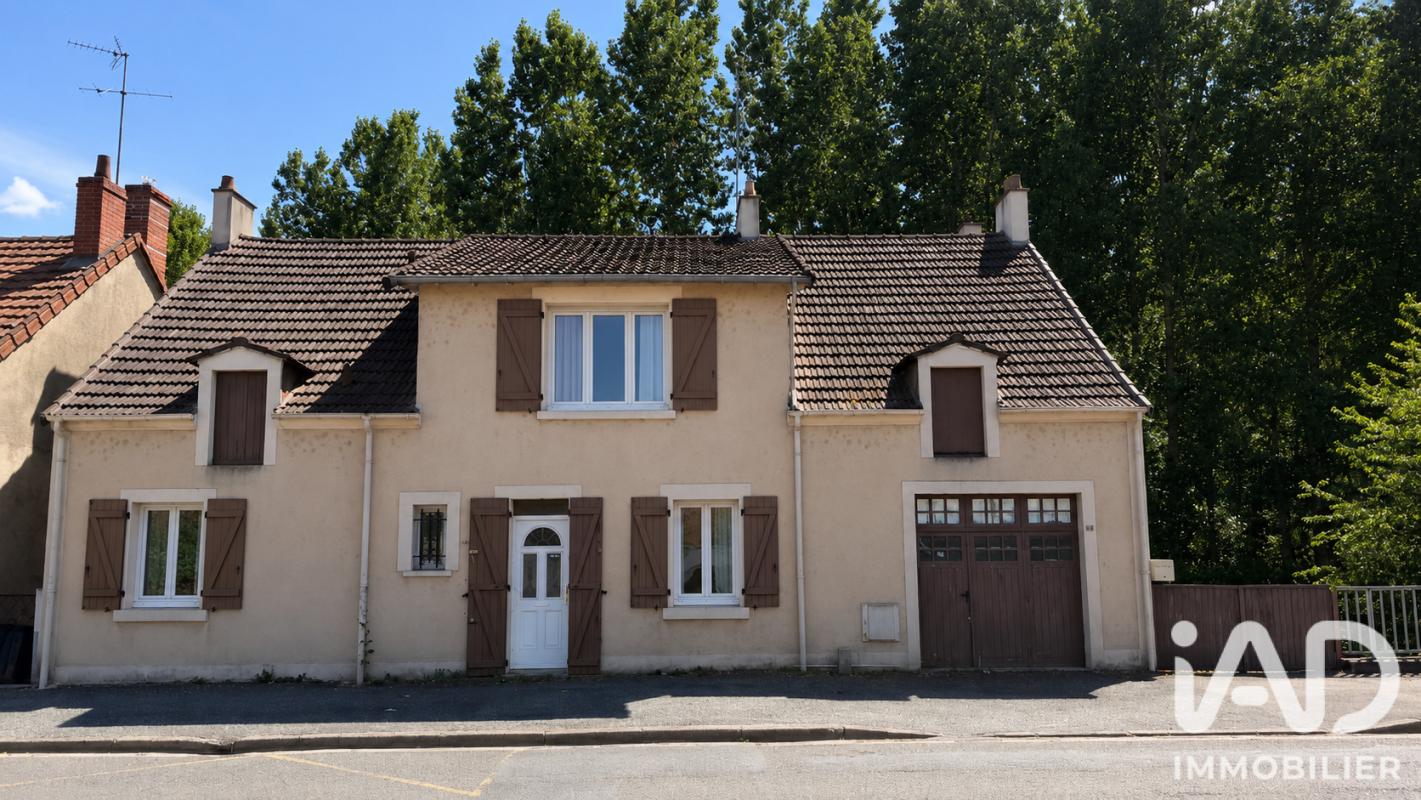 Maison 5 Pièce(s) Vierzon