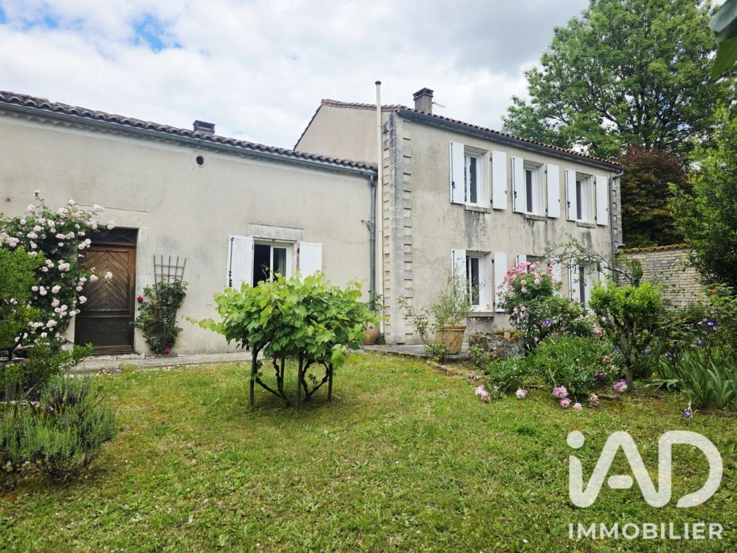 Maison 7 Pièce(s) Échallat