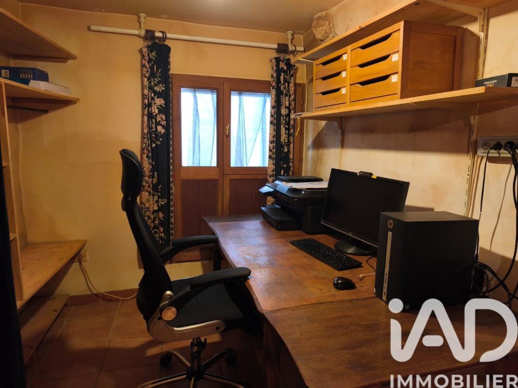 Maison 8 Pièce(s) Cubières-sur-Cinoble - Photo 7