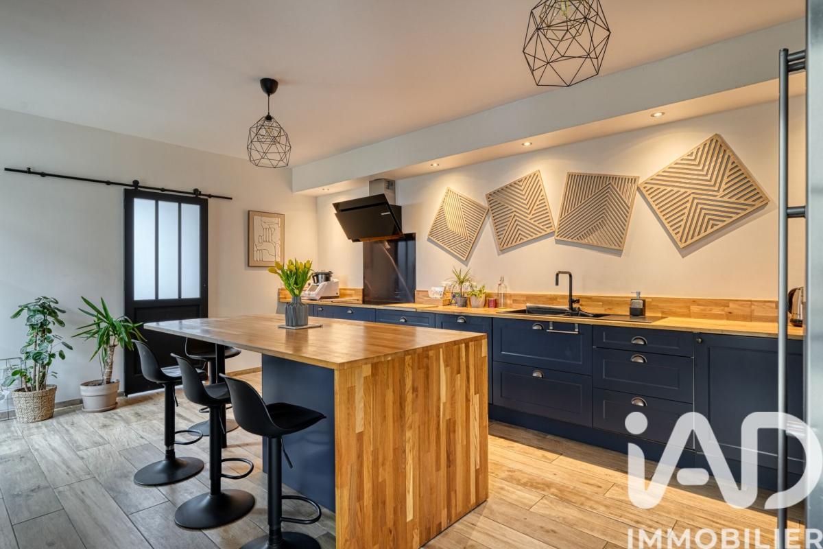 Maison 8 Pièce(s) Triel-sur-Seine