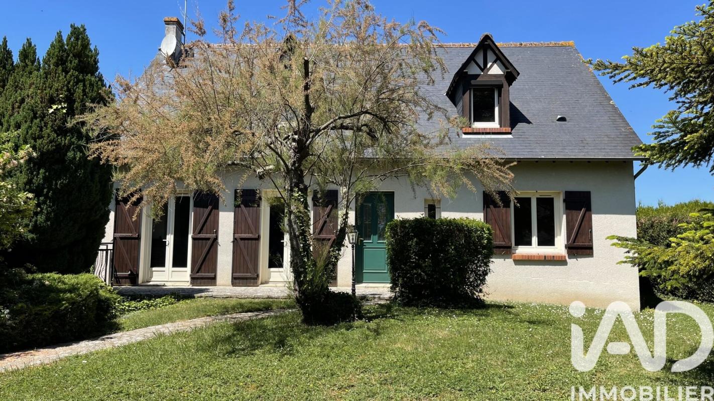 Maison 7 Pièce(s) Saint-Sulpice-de-Pommeray