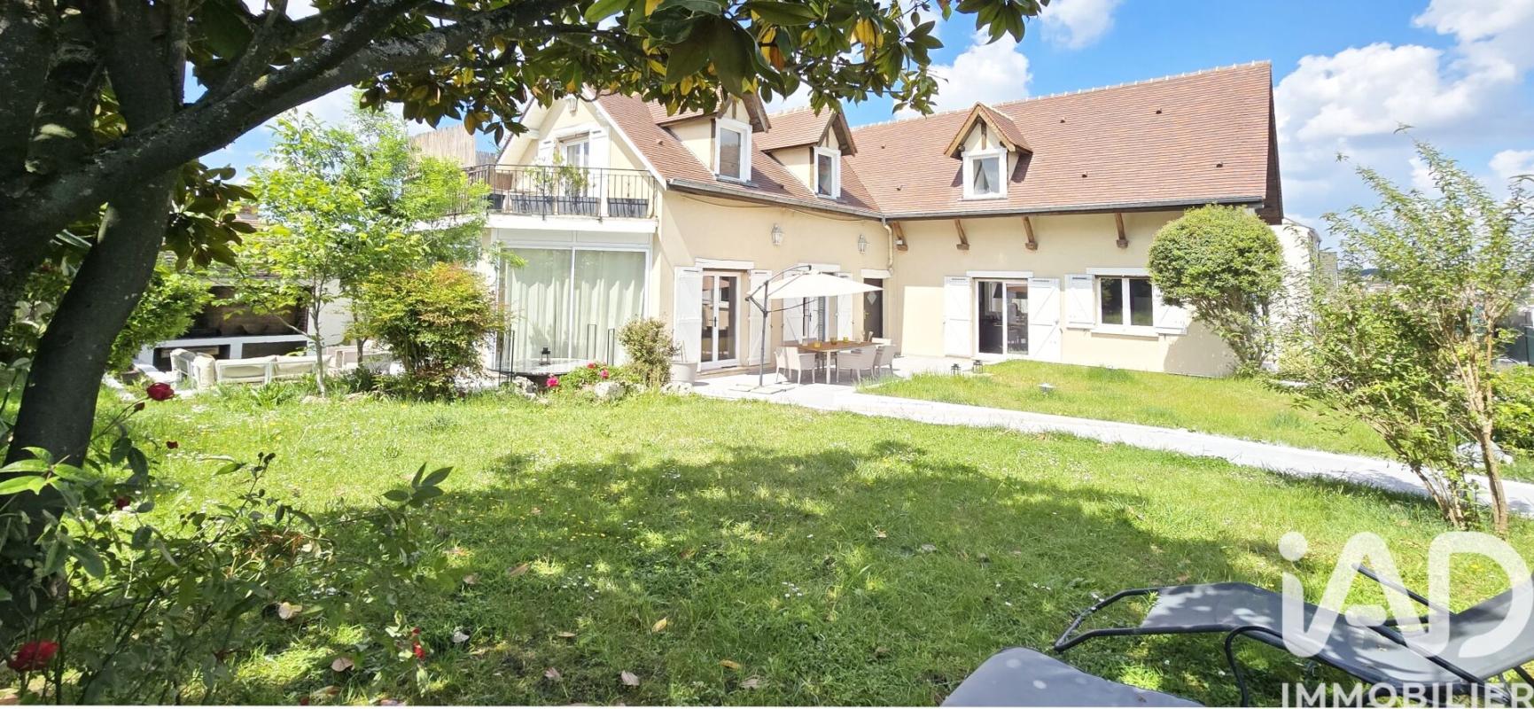 Villa 10 Pièce(s) Montévrain