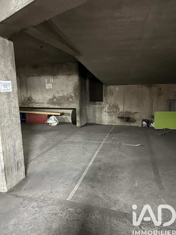 Parking  Paris 18eme Arrondissement