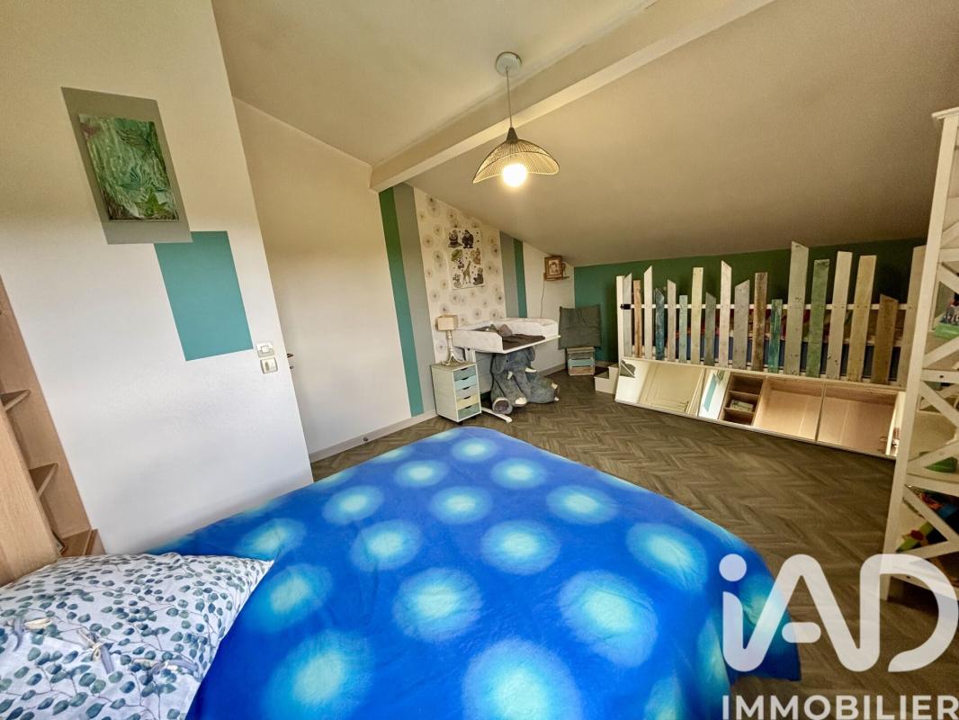 Maison 5 Pièce(s) Sainte-Eulalie - Photo 8