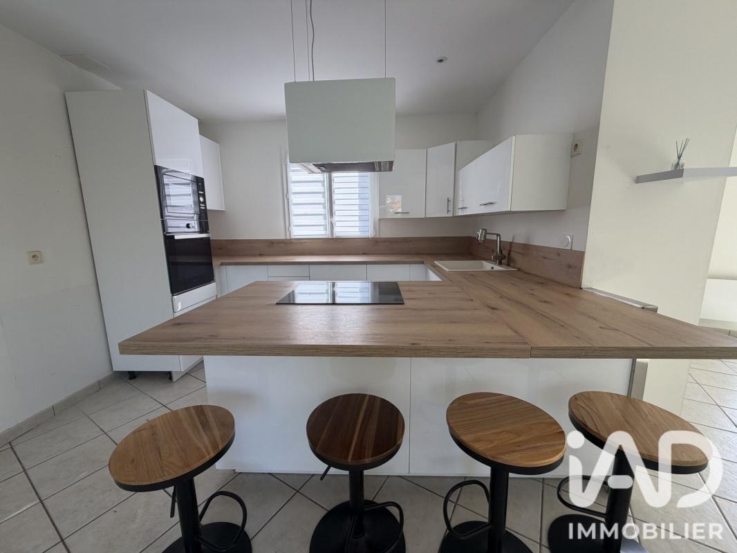 Maison 5 Pièce(s) Saint-Médard-d'Aunis - Photo 4