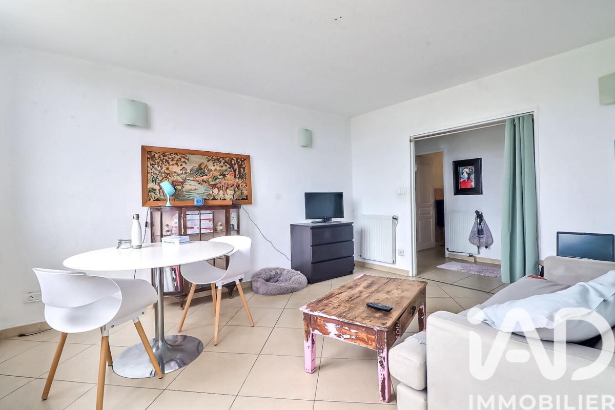 Appartement 3 Pièce(s) Nîmes