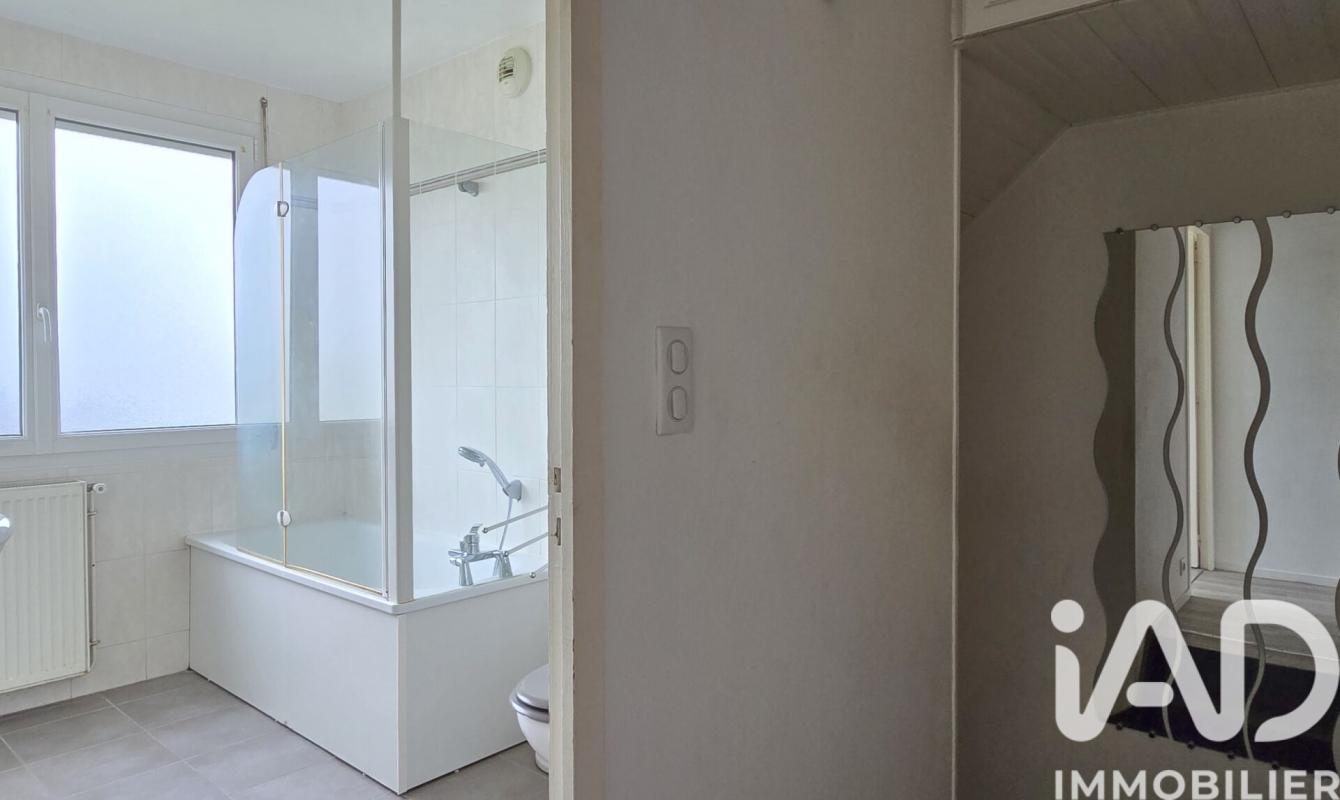 Maison 4 Pièce(s) Saint-Marcel - Photo 5