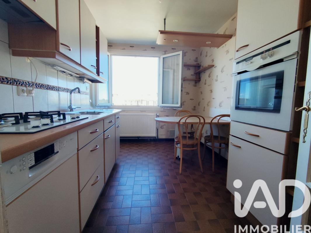 Appartement 5 Pièce(s) Saint-Étienne - Photo 12