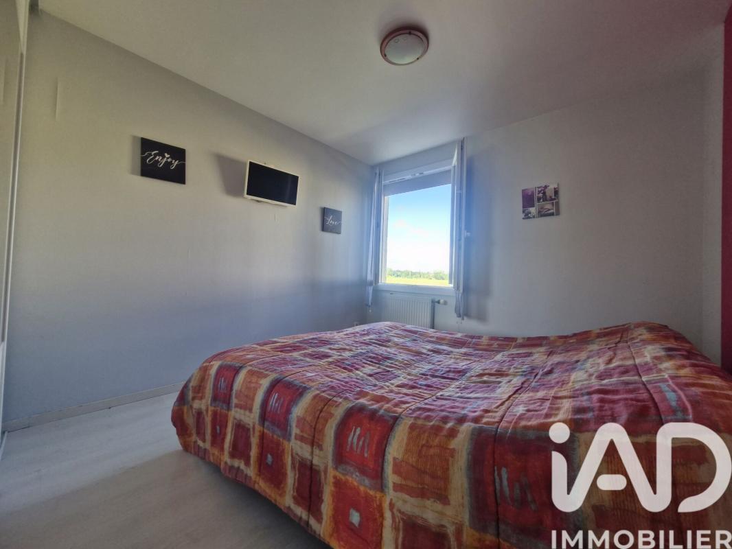 Maison 5 Pièce(s) Saint-Cyr-la-Lande - Photo 6