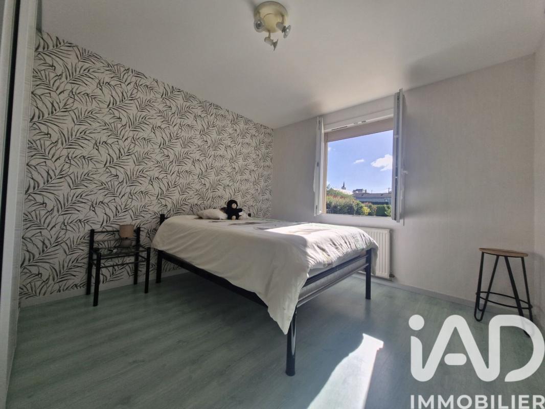 Maison 5 Pièce(s) Saint-Cyr-la-Lande - Photo 8