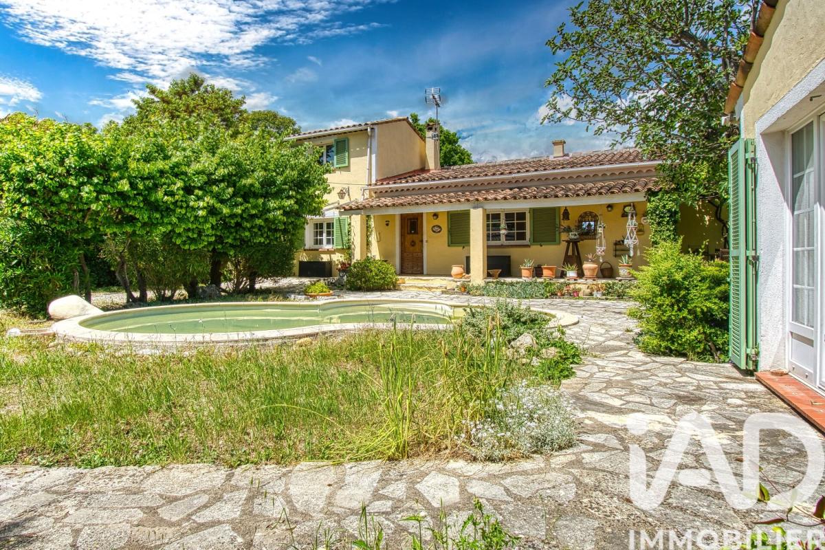 Maison 5 Pièce(s) Fayence